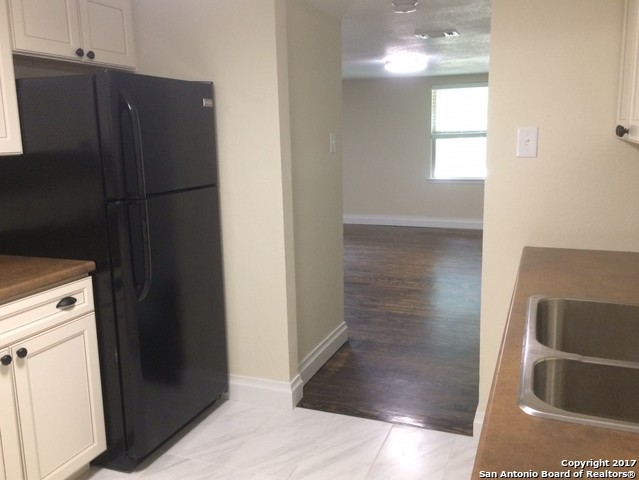 10515 Hillbrook Property Photo 12