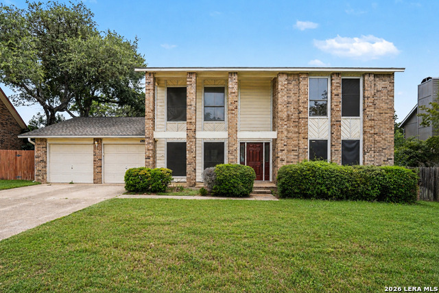 18030 Summer Knoll Dr Property Photo 1