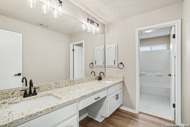 18030 Summer Knoll Dr Property Photo 26