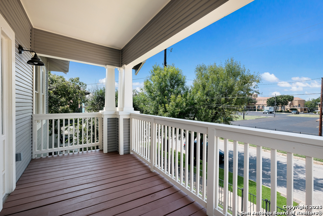 1116 Muncey Property Photo 6