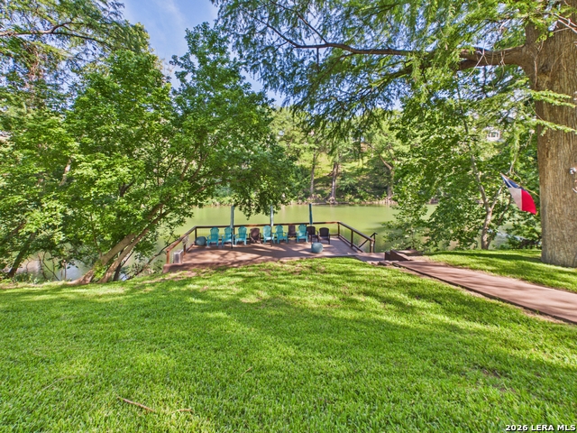 1238 Sleepy Hollow Ln Property Photo 11
