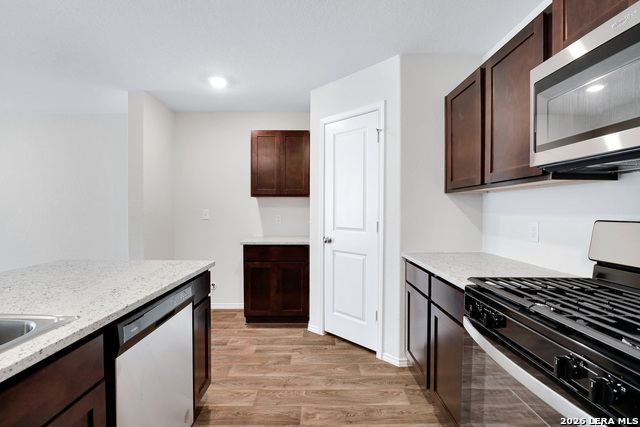 13512 Waxman Spark Property Photo 9