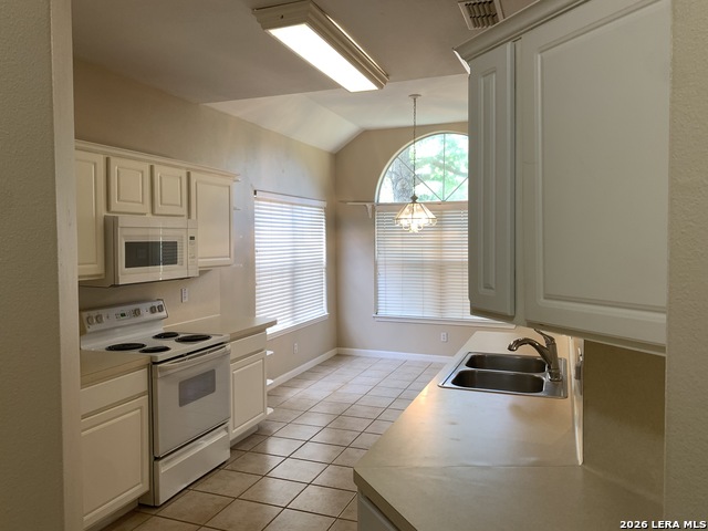 947 River Rock Property Photo 13