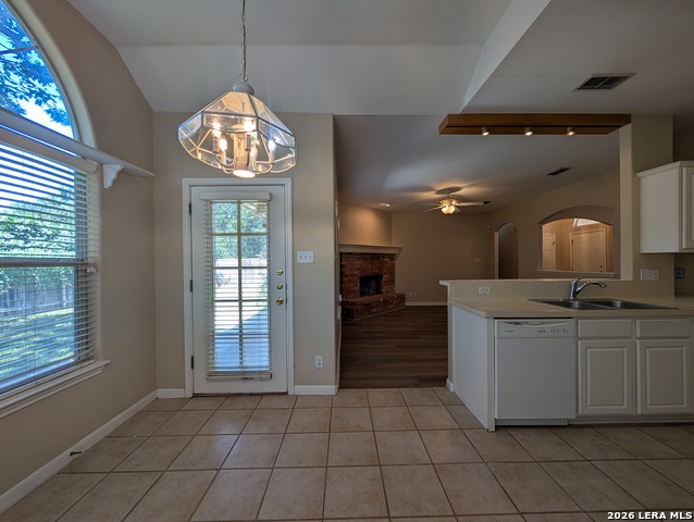947 River Rock Property Photo 15