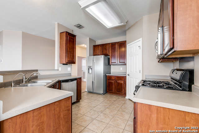 12122 Redbud Leaf Property Photo 7