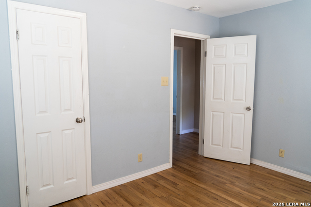 1412 Whitman Ave Property Photo 8