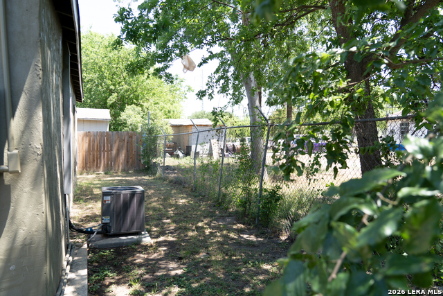 1412 Whitman Ave Property Photo 33