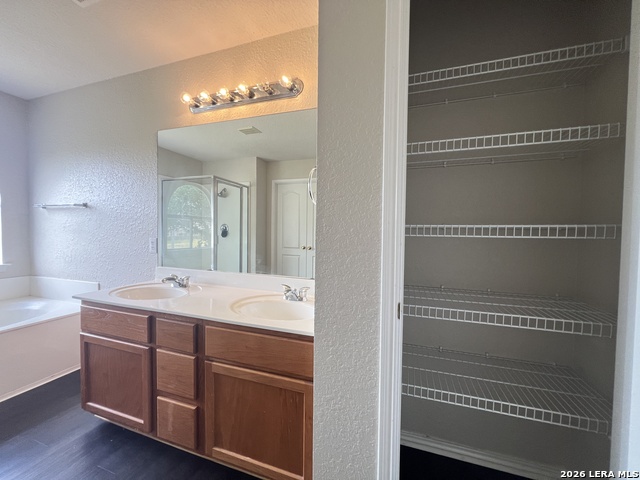 10031 Stagecoach Bay Property Photo 25