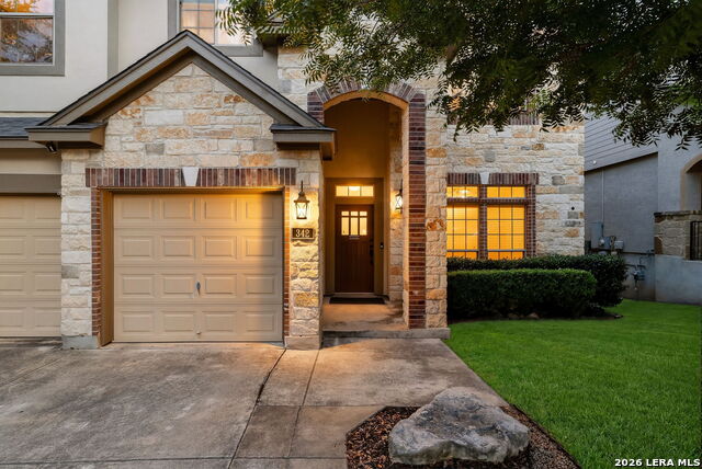 342 Chloe Hts Property Photo 2