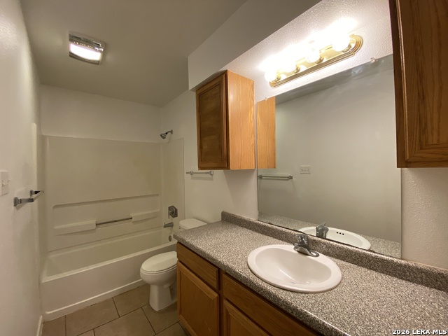 1207 & 1209 W Goodwin St Property Photo 12