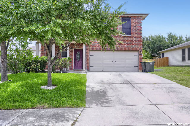 715 Eagles Gln Property Photo 1