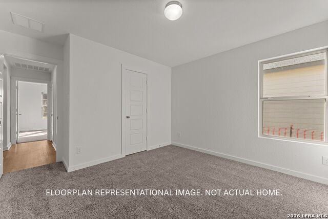 1024 Eagle Crossing Property Photo 14