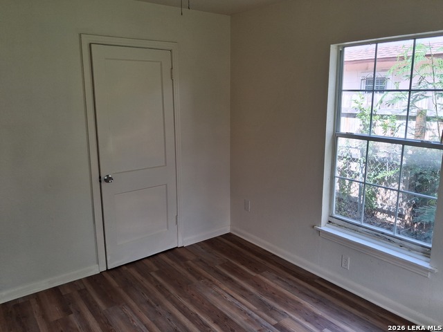 139 Bristol Ave Property Photo 3