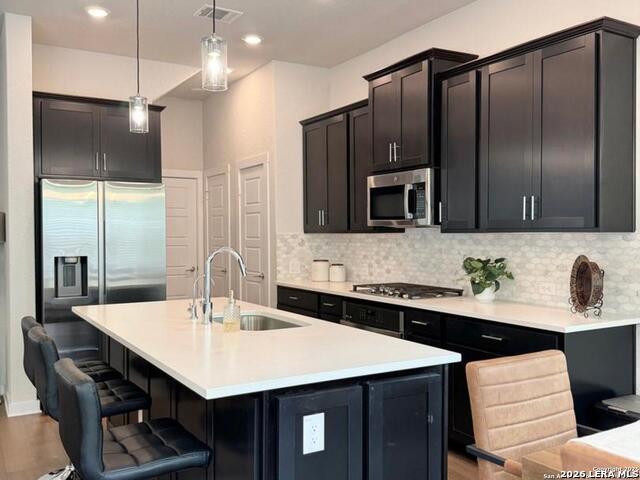 5843 Whitby Rd Property Photo 5