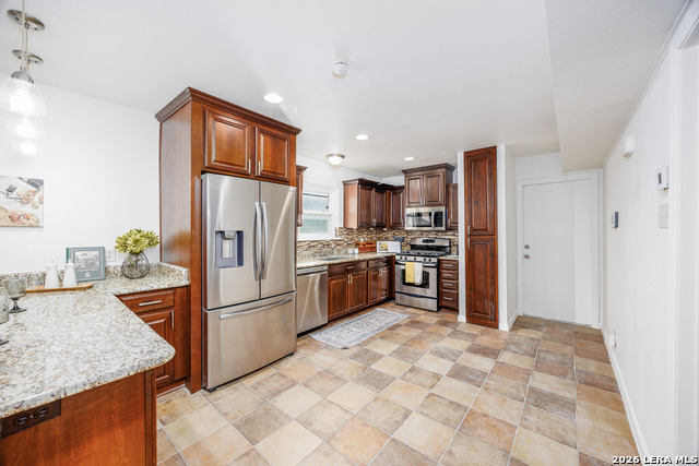 4310 Judivan Property Photo 13