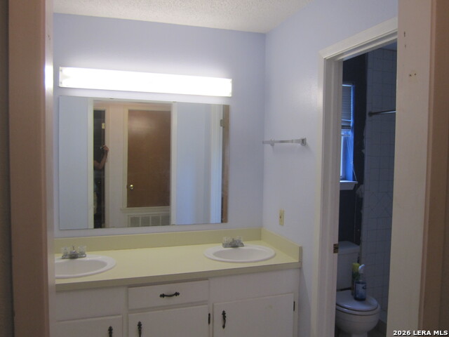 2131 Forest Trail Property Photo 13