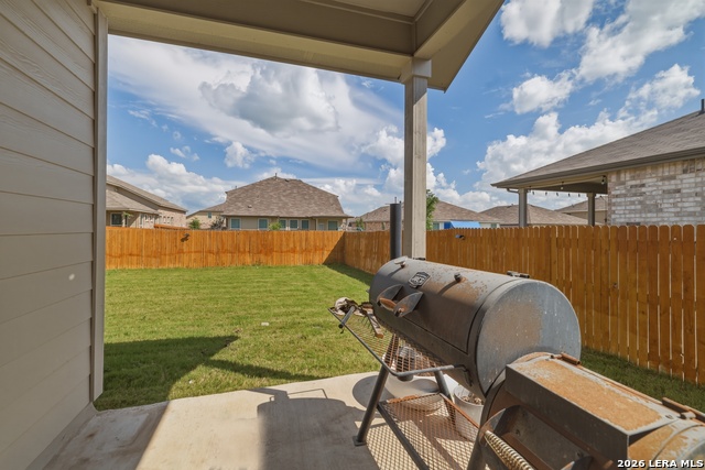 521 Amber Crk Property Photo 28