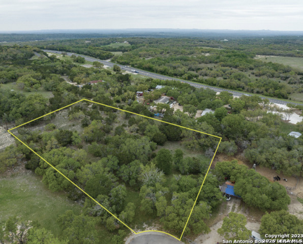 1590 Sandy Hill Property Photo 1