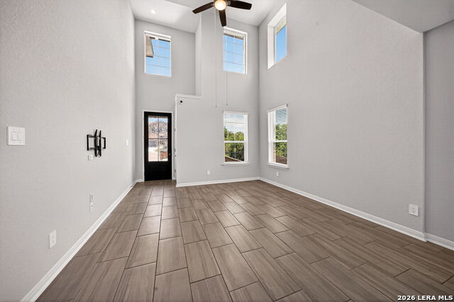 5703 Beths Way Property Photo 5