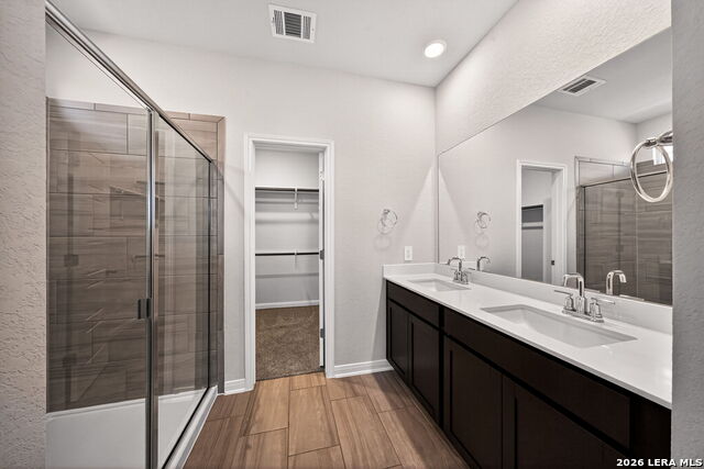 5703 Beths Way Property Photo 13