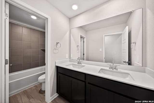 5703 Beths Way Property Photo 27