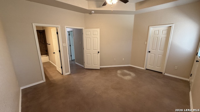 708 Saengerhalle Rd Property Photo 12