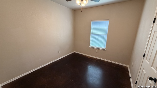 708 Saengerhalle Rd Property Photo 15