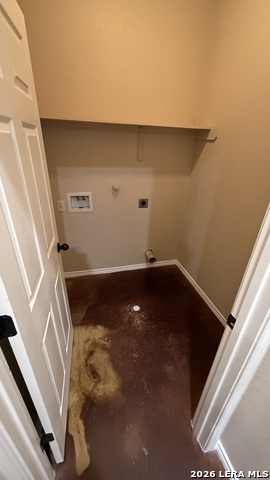 708 Saengerhalle Rd Property Photo 21