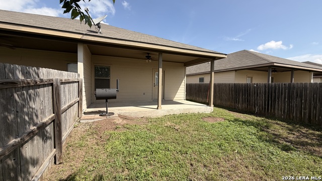 708 Saengerhalle Rd Property Photo 26