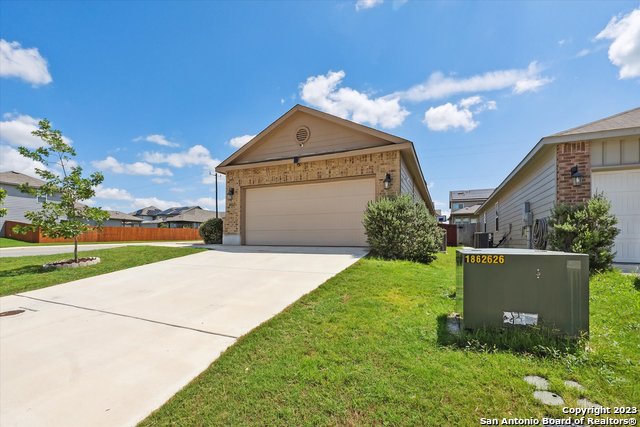4522 Heathers Cross Property Photo 4