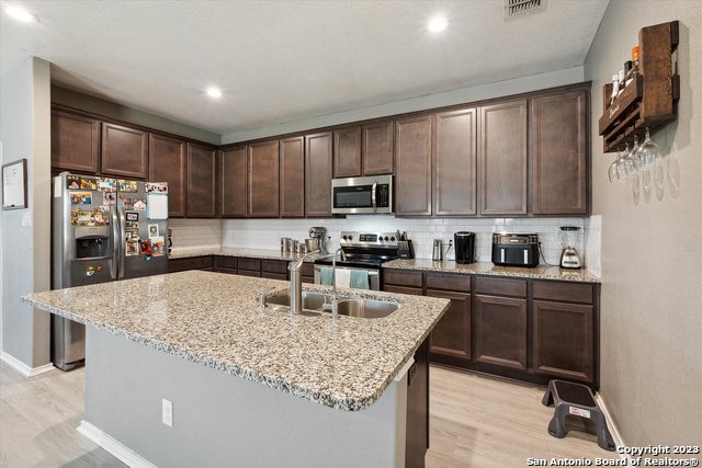 4522 Heathers Cross Property Photo 11
