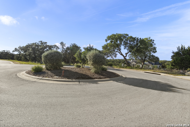 9 Ledgestone Trl Property Photo 5