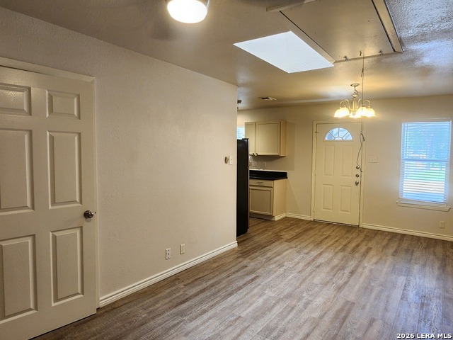 215 Eleanor Ave Property Photo 9