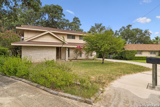 720 Indigo St Property Photo 4