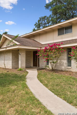 720 Indigo St Property Photo 6