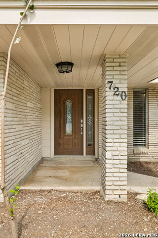 720 Indigo St Property Photo 7
