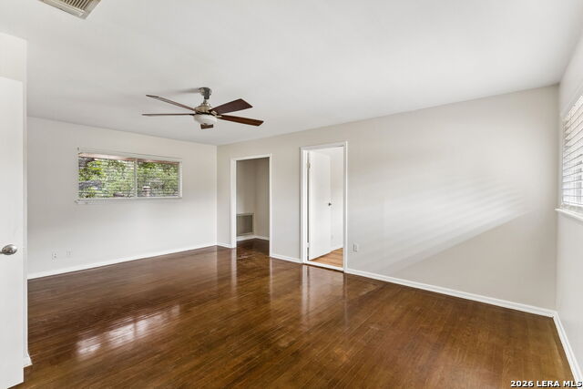 720 Indigo St Property Photo 32