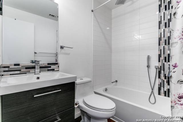 1186 Garraty Rd Property Photo 21
