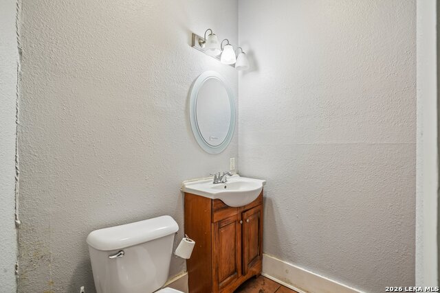 821 E Quincy St Property Photo 19