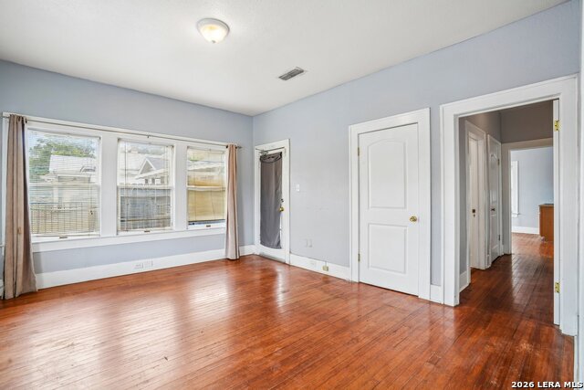 821 E Quincy St Property Photo 24