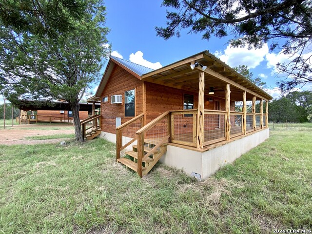 624 Deer Creek W Property Photo 2