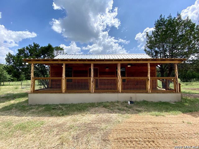 624 Deer Creek W Property Photo 3