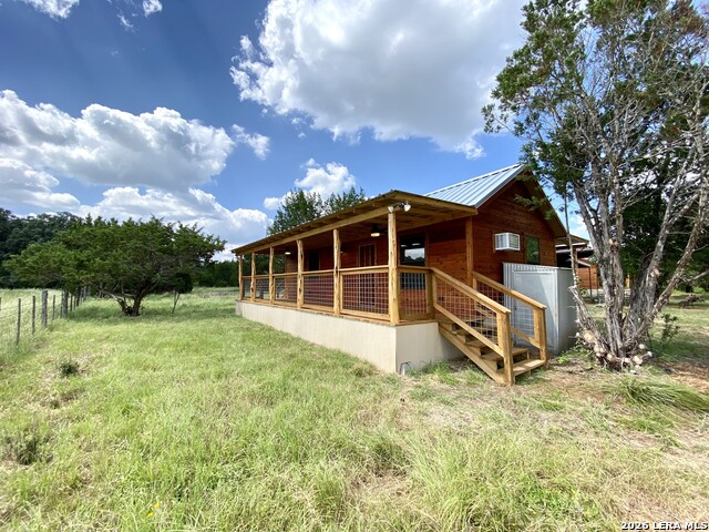 624 Deer Creek W Property Photo 4