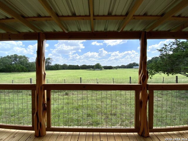 624 Deer Creek W Property Photo 14
