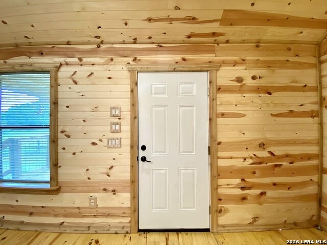 624 Deer Creek W Property Photo 43