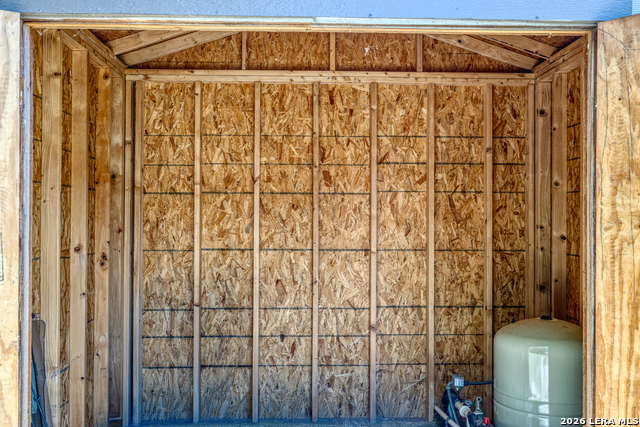 863 Flatrock Circle Property Photo 34
