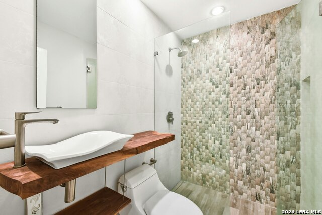265 E Oakview Pl Property Photo 5