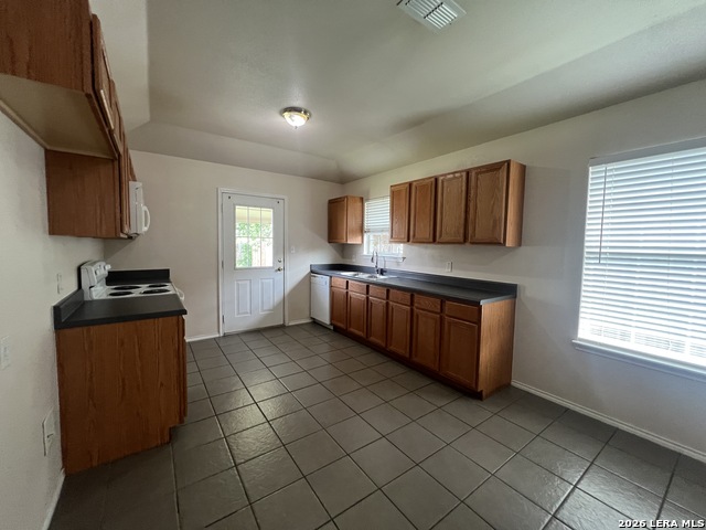 239 Rosalie Dr Property Photo 5