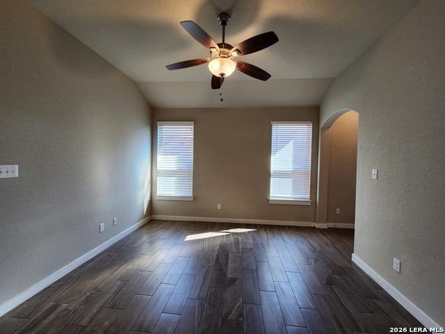 549 Creekside Frst Property Photo 5