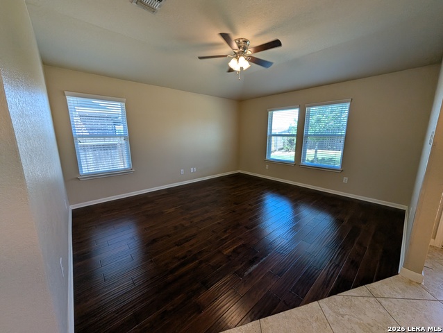 1337 Lauren St Property Photo 10